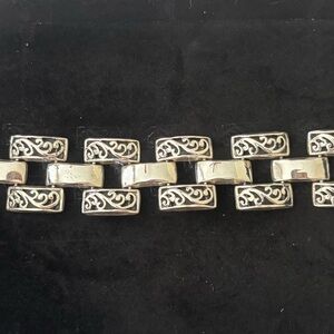 Peruvian Silver Bracelet with Intricate Design